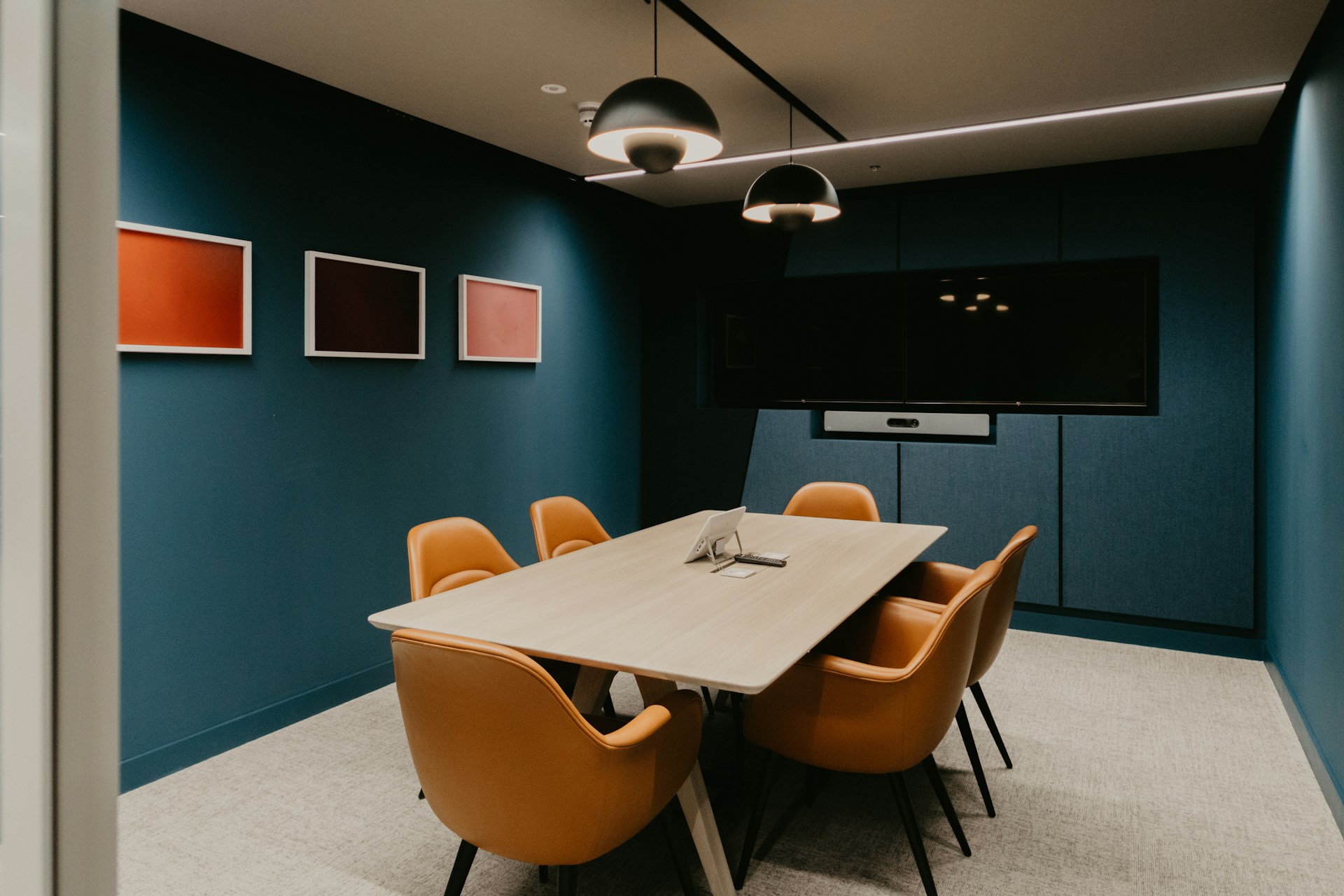 breaking the executive coaching ceiling: how to access the c-suite